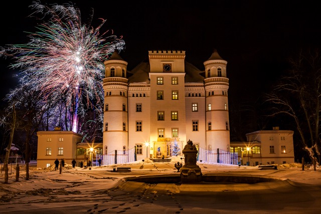 PF 2022 přeje Polská turistická organizace